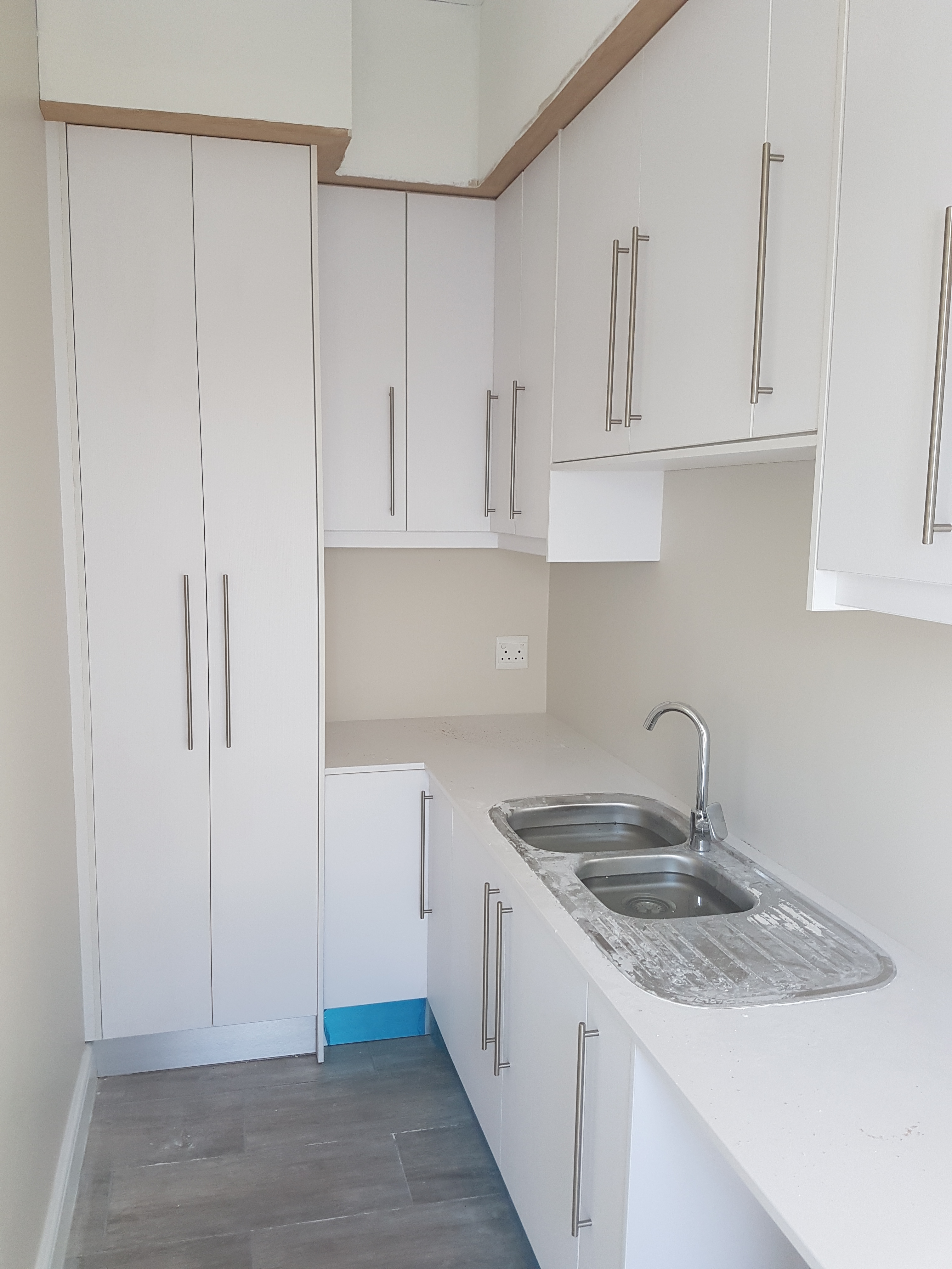 Kitchen & Cupboards PF Projects